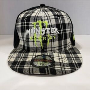 Monster Energy fitted ball cap black & white plaid hat size 7 1/2 NEW